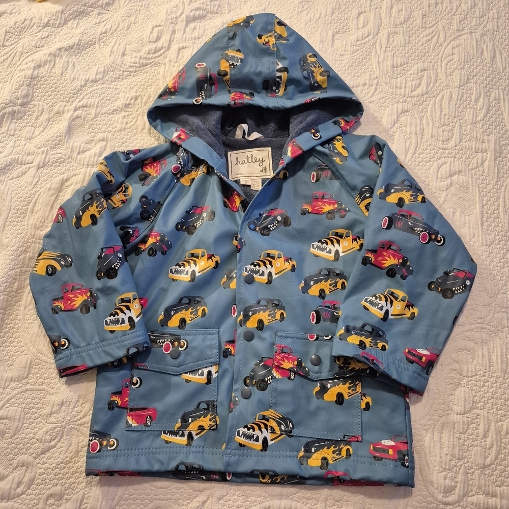 Hatley boys size 5 raincoat Hot Rods car & truck design EUC